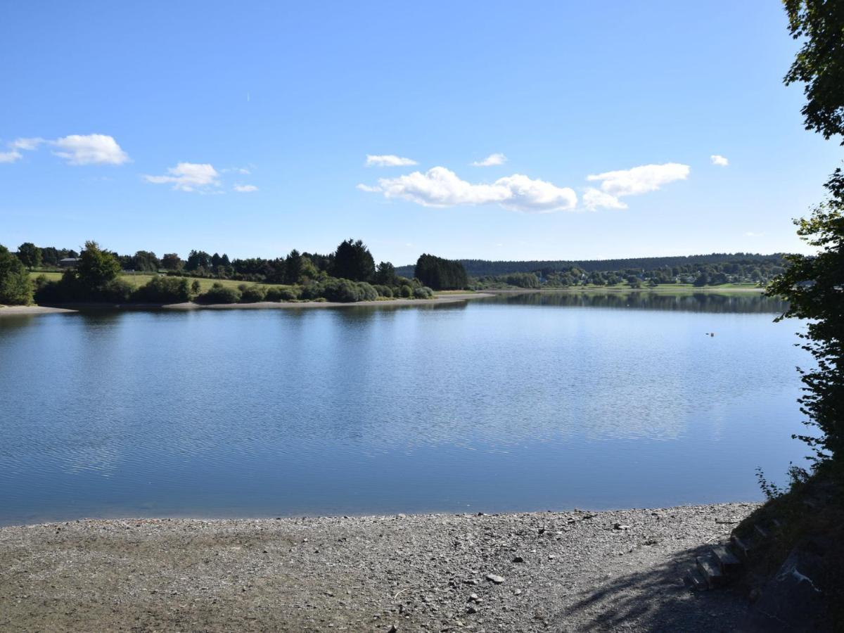 Lovely Holiday Home In B Tgenbach By The Lake Butgenbach Exterior photo